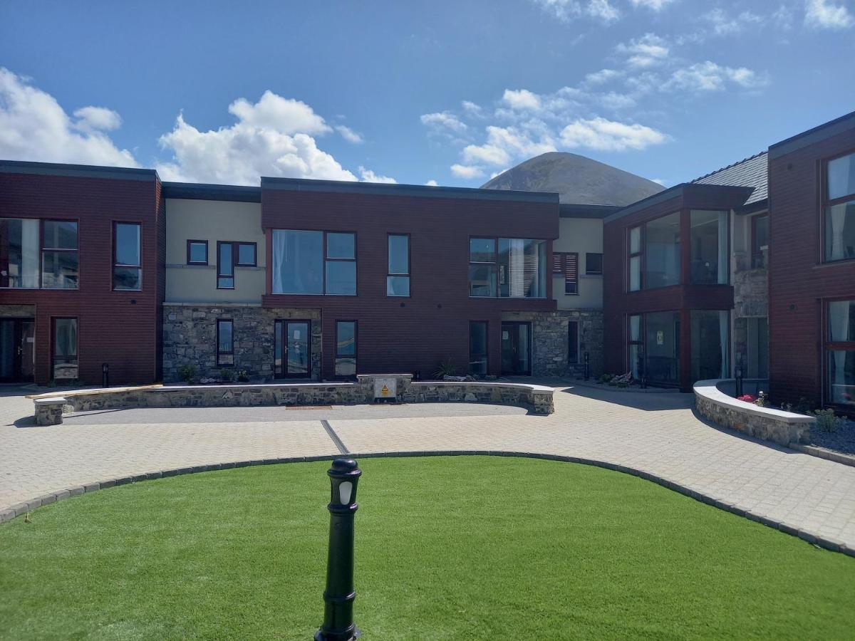 Murrisk Apartments - Self Catering Westport Exterior photo